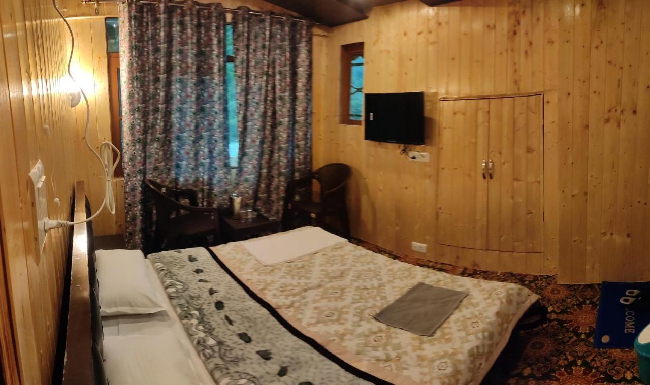 Dream River Resort Pahalgām Екстериор снимка
