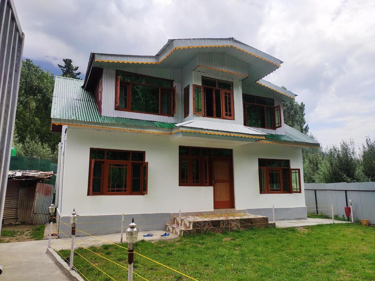 Dream River Resort Pahalgām Екстериор снимка